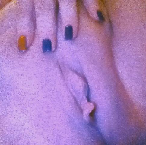 25P XXX Photos Off My Phone