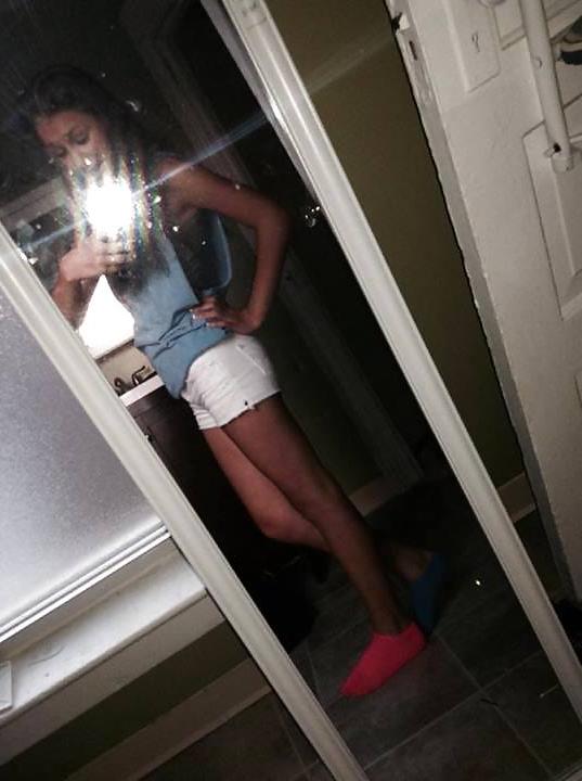 24P NN Teens in socks Net finds