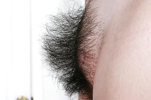 25P Crazy variety of hot hairy ladies, enjoy and comment