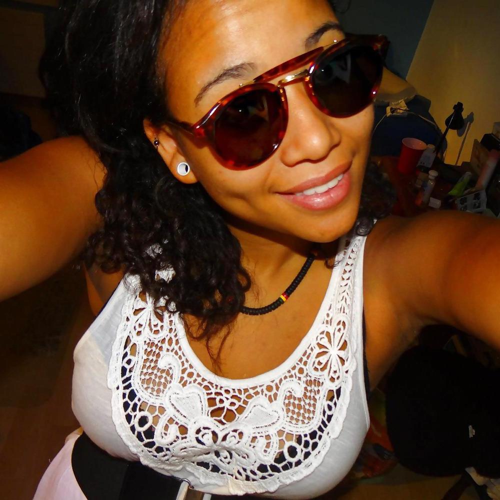 16P Dominican slut huge boobs