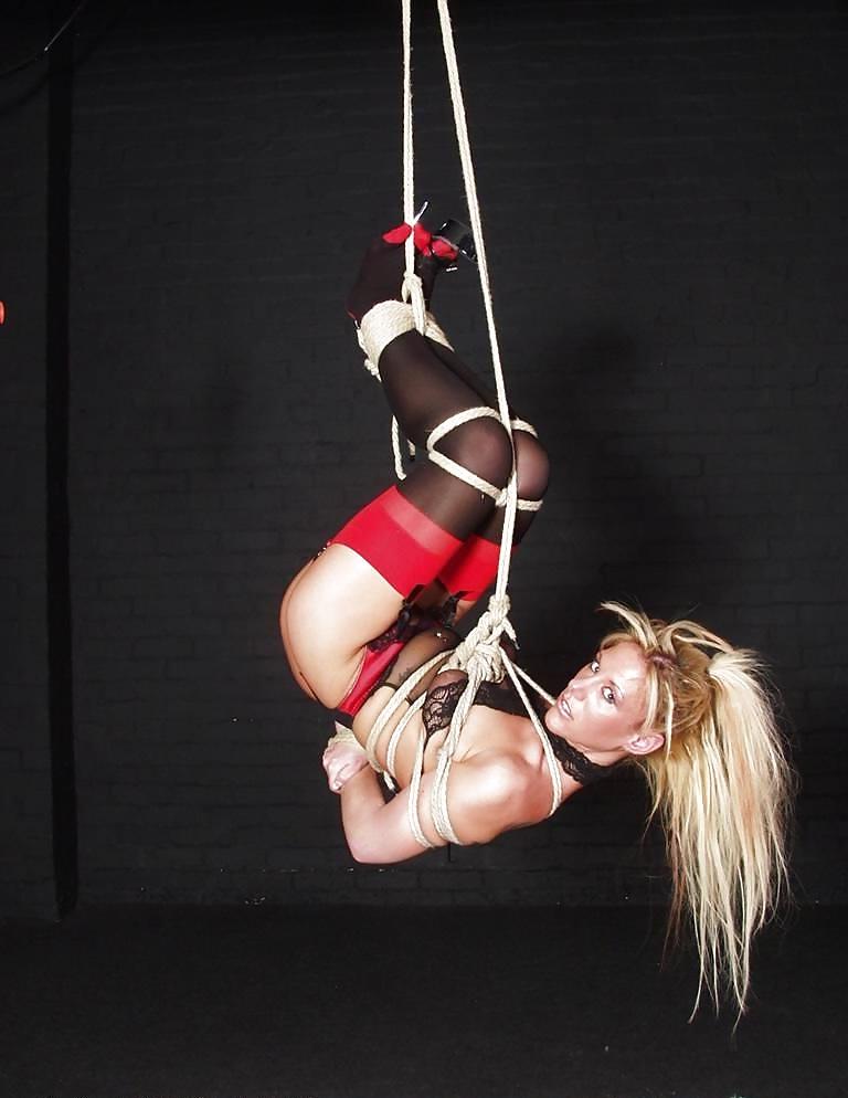 25P Hot Girls in Bondage 3