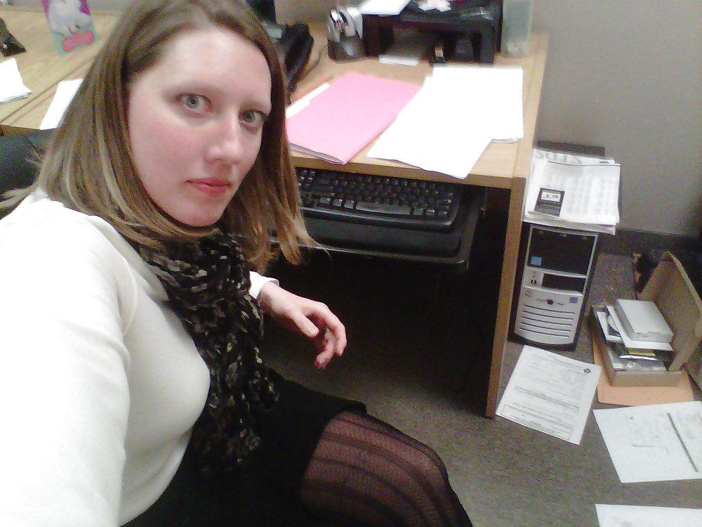 17P Cell phone stolen pics