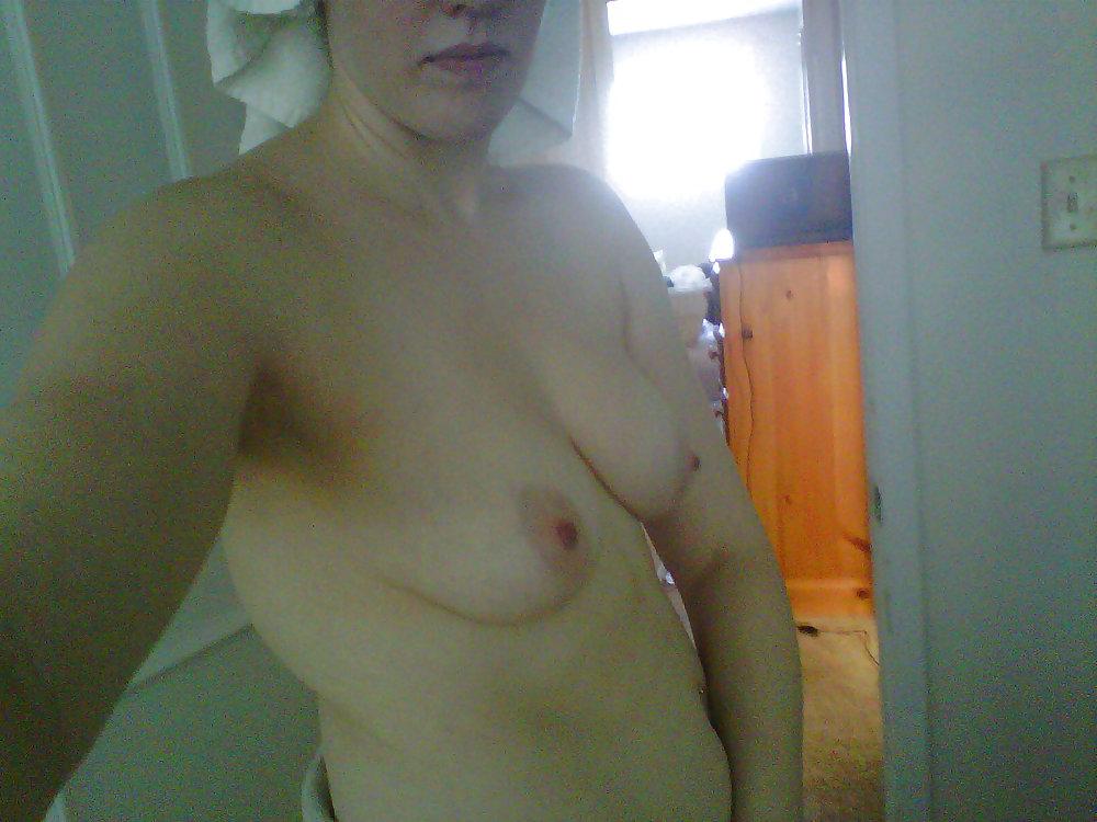 17P Cell phone stolen pics