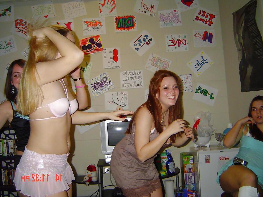 25P Bra Babes 67