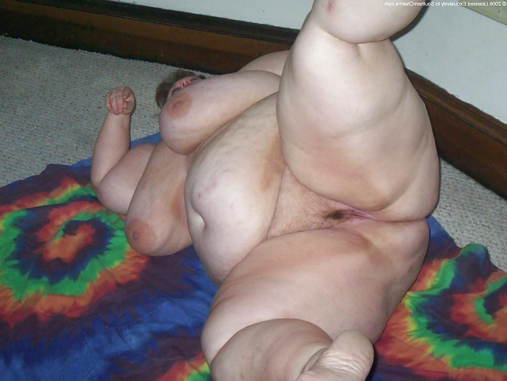 25P Very fat mature with big tits