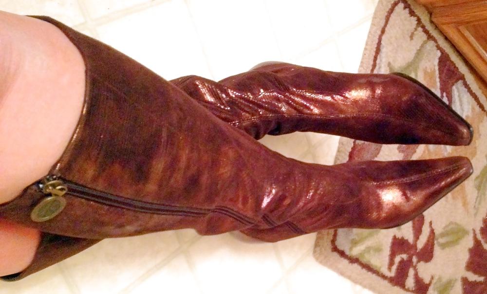 25P Donald Pliner Gold boots and XXX