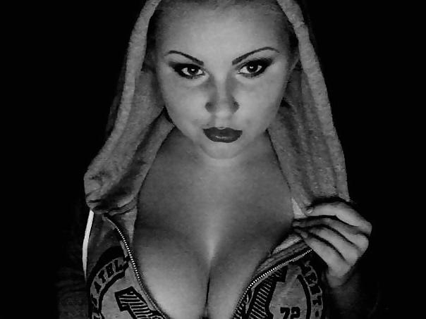 25P Hot Sexy Cute Amateurs Softcore Big Tits III