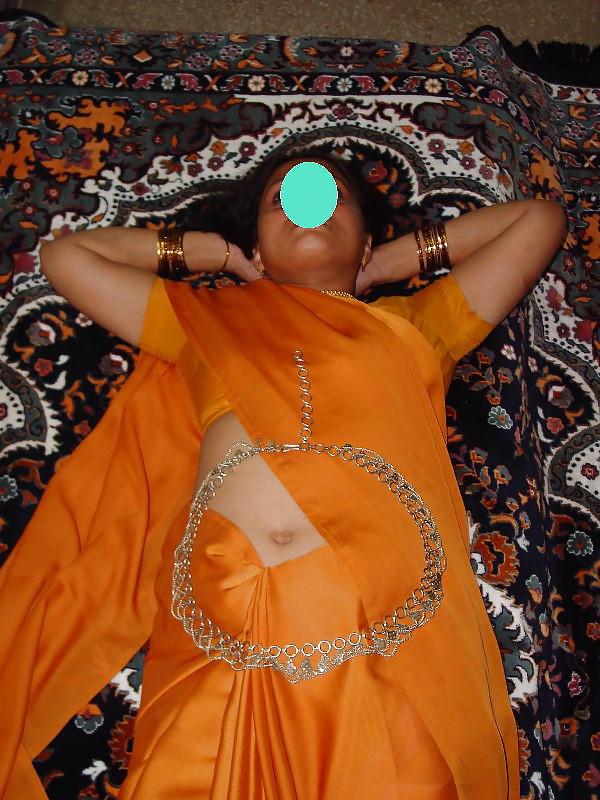 10P Indian aunty 84