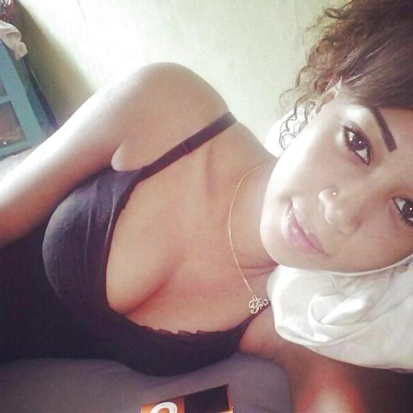 25P Beurette et metisse de la night 6
