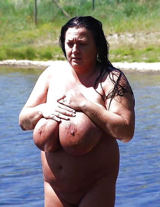 25P Esel loves... MASSIVE BOOBS 16