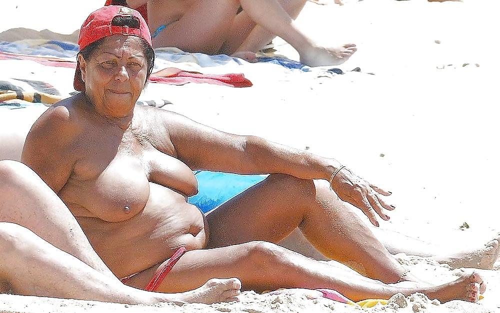 20P Saggy tits 63.