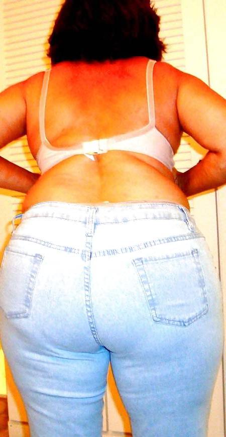 11P Mrs Antonia Menstis 61 yo married and crazy for young cock