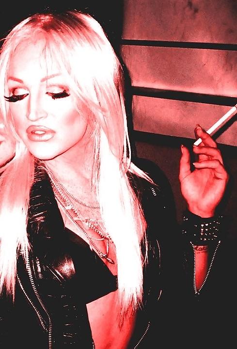 25P Transgendered Smoking