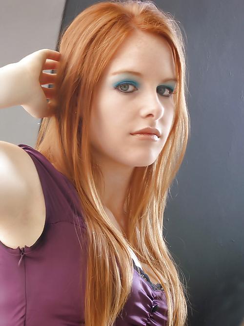 25P Top 35 Redheads Babes,By Blondelover.