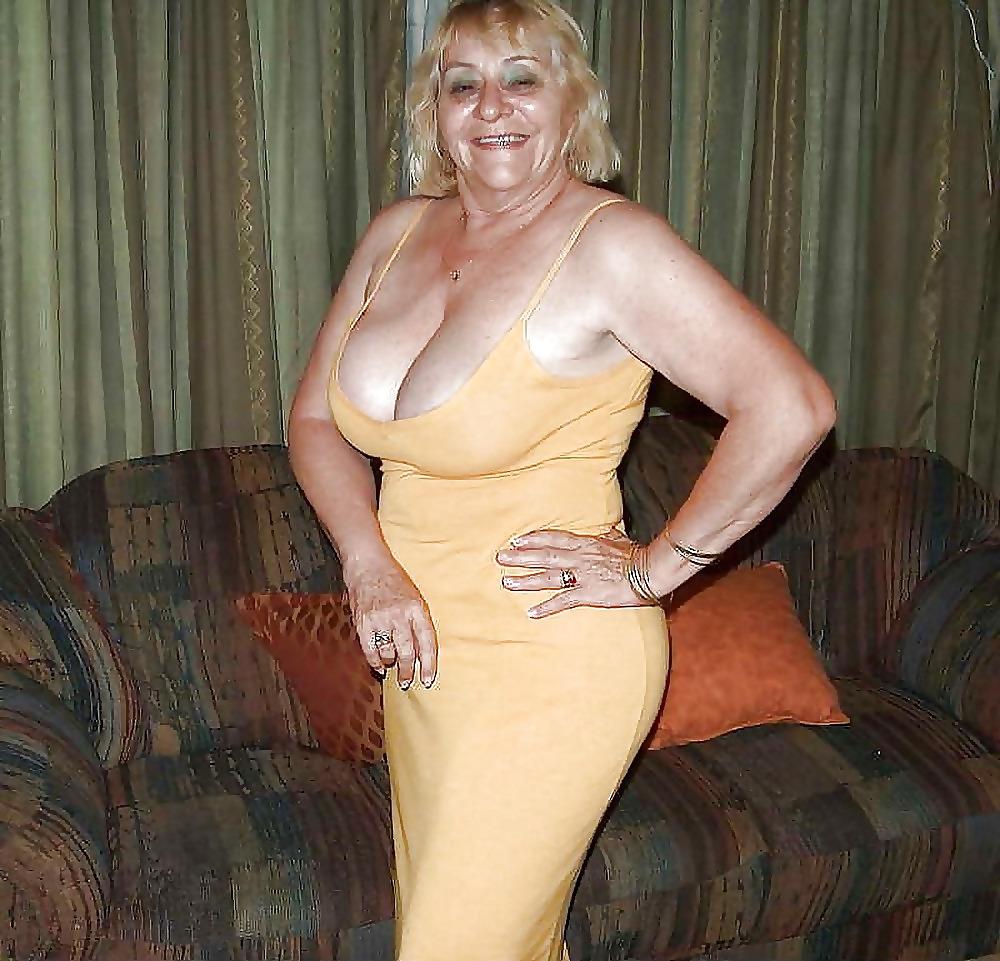 25P Granny's with big boobs! 