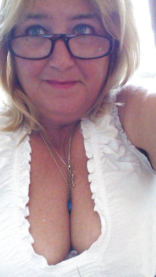 25P Granny's with big boobs! 