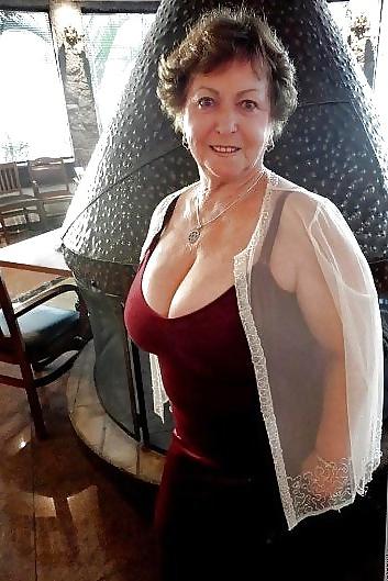 25P Granny's with big boobs! 
