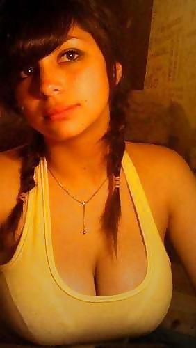 25P Favourites (Teens, Boobs, Curves)