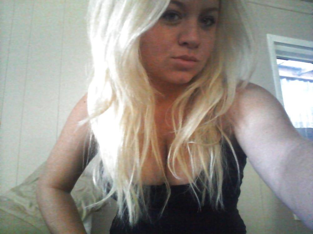 25P Ashley P and her MASSIVE Tits!
