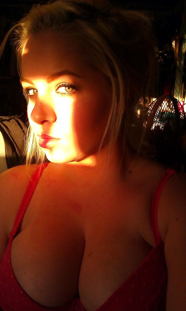 25P Ashley P and her MASSIVE Tits!
