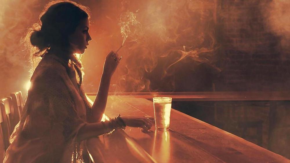 13P Smoking girls 2