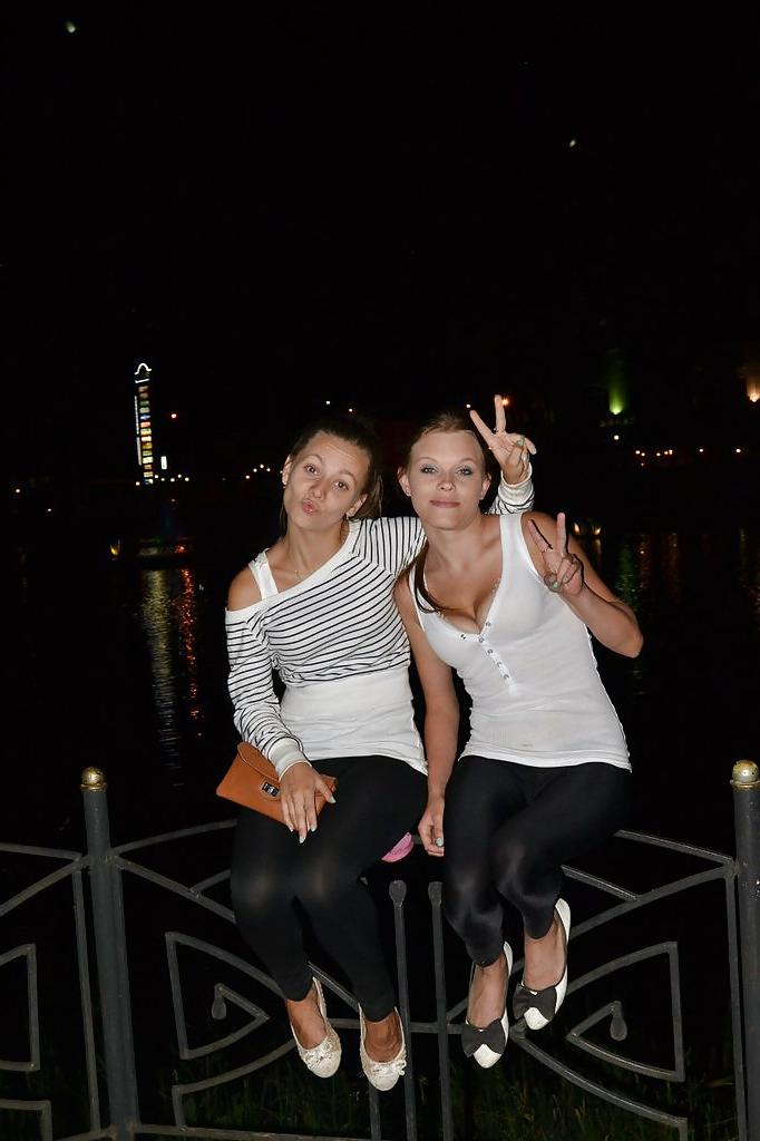 19P Top from collection fetish spandex leggings