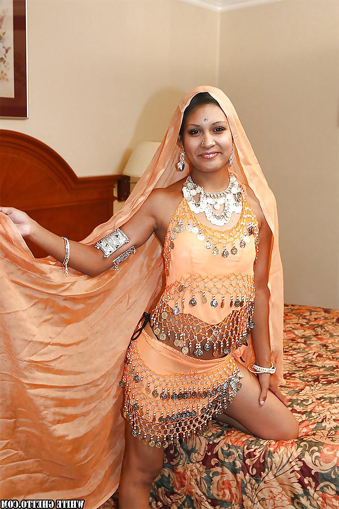 25P Indian women hot