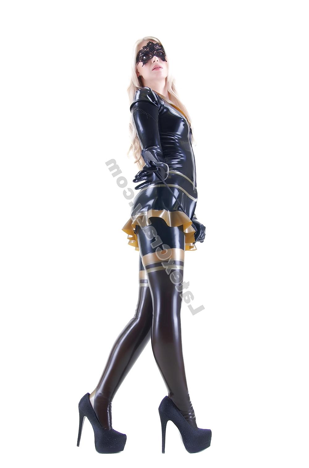 12P Latex Crazy girls