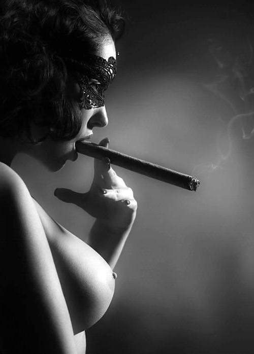 25P Smoking elegance....