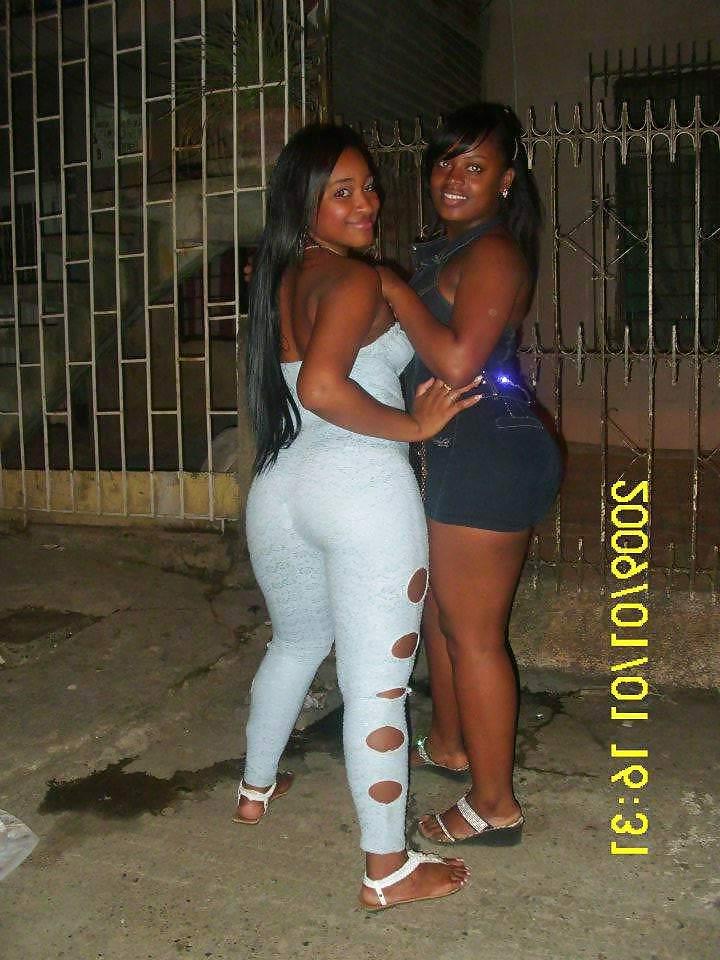 8P Negritas cachondas