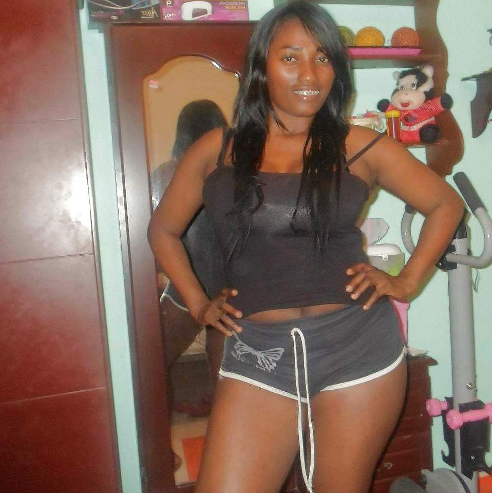 8P Negritas cachondas