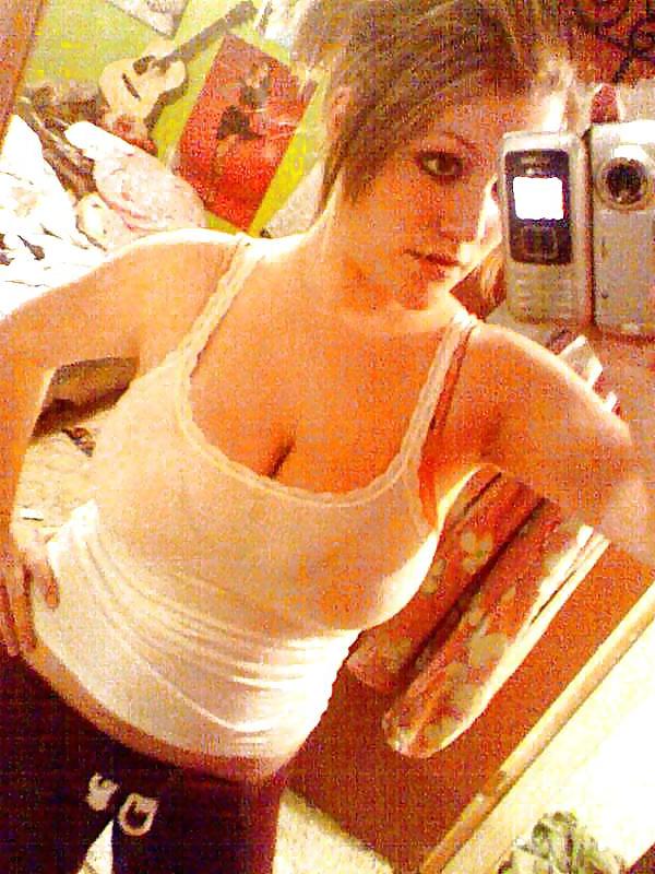 25P Non nude busty chubby bbw babes amatuer covering huge tits 3