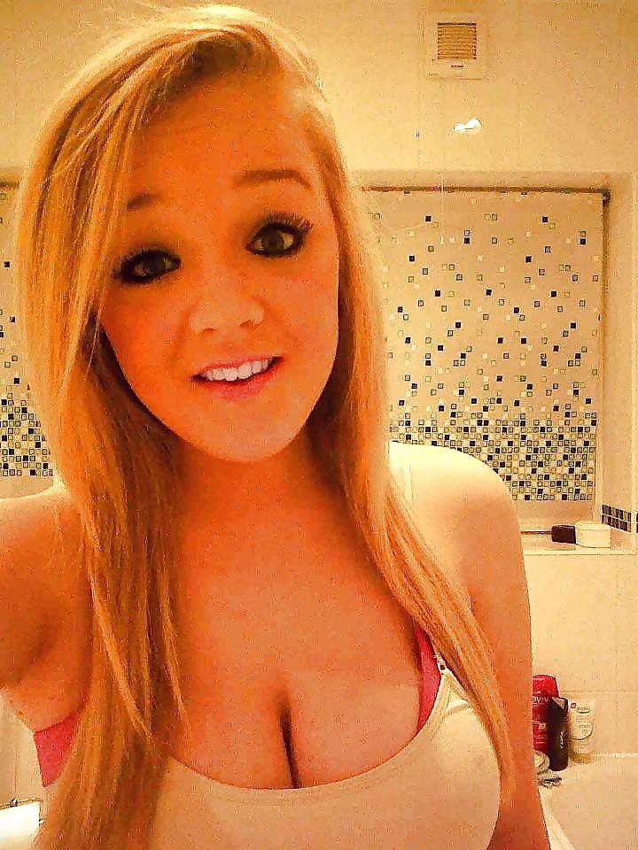 25P Non nude busty chubby bbw babes amatuer covering huge tits 3