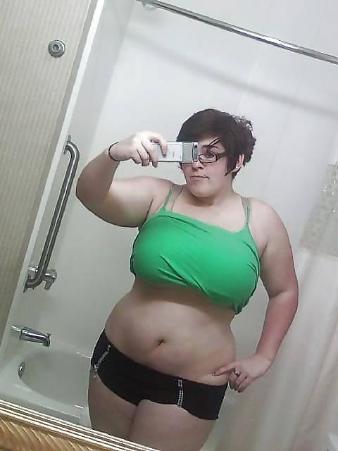 25P Non nude busty chubby bbw babes amatuer covering huge tits 3