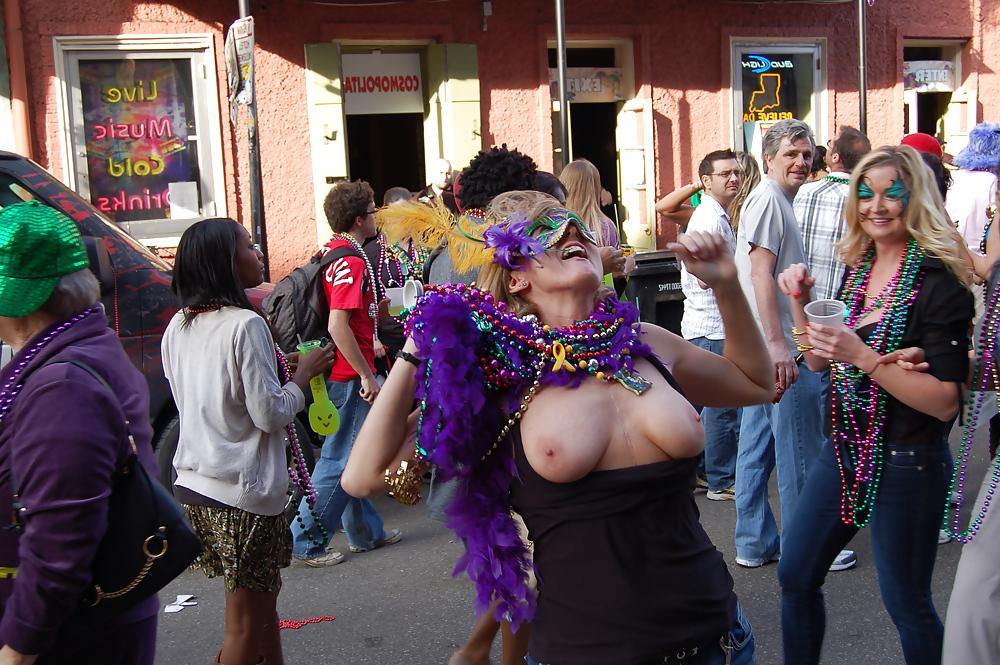25P Mardi Gras 