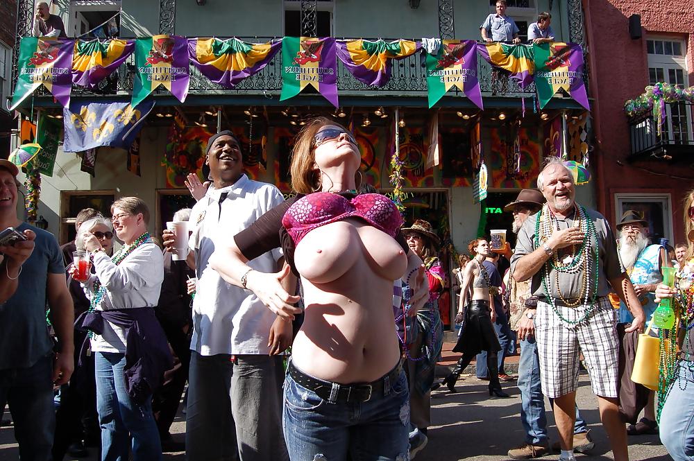 25P Mardi Gras 