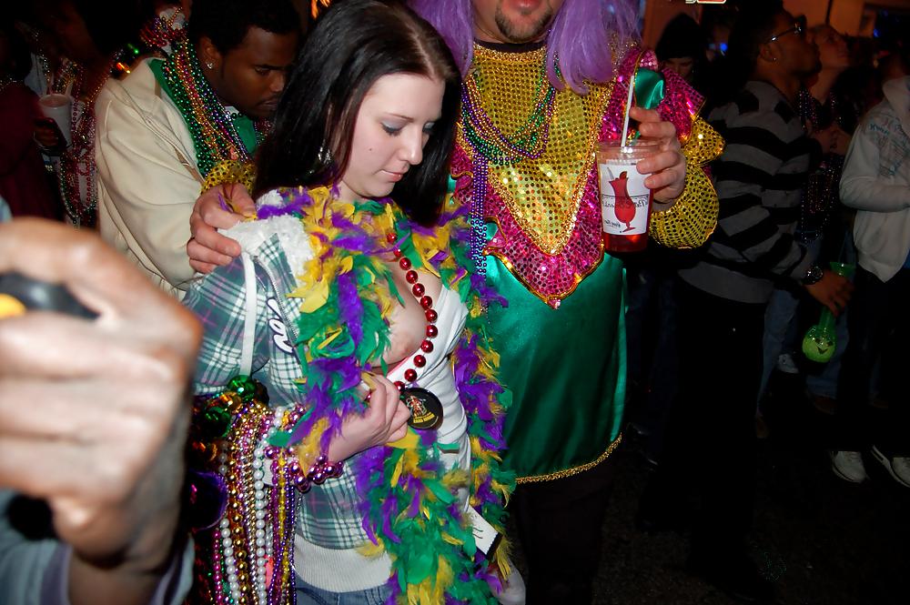 25P Mardi Gras 