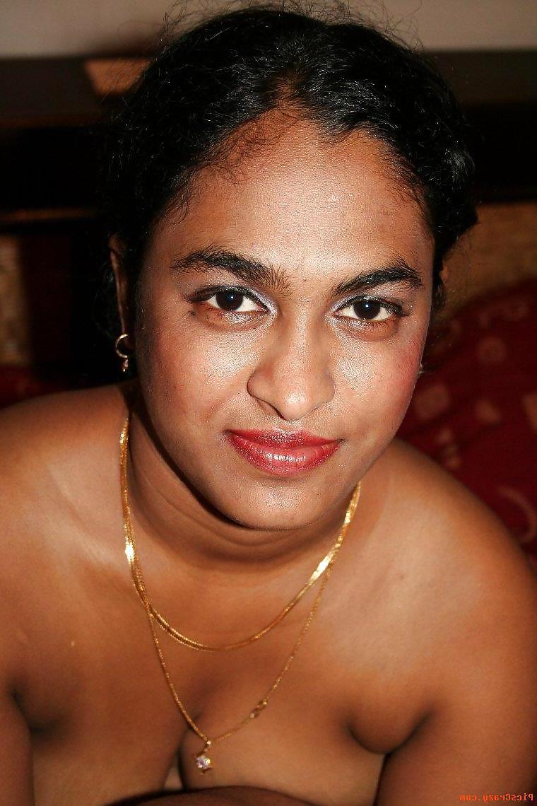 9P Indian aunty 143