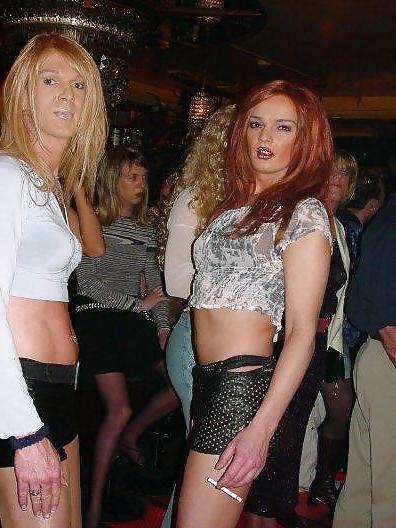 25P Smoking gurls 8