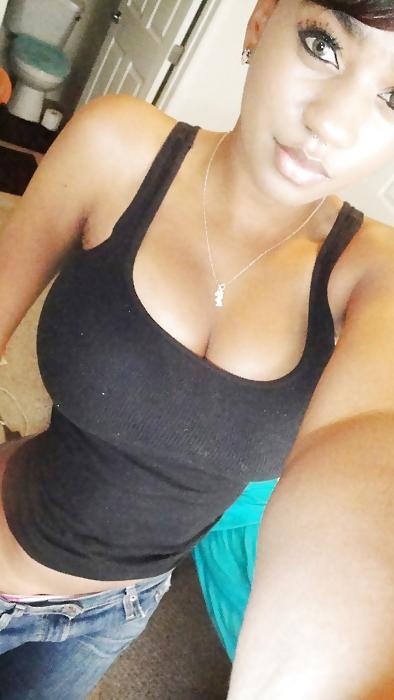25P Amateur Black Girls 70