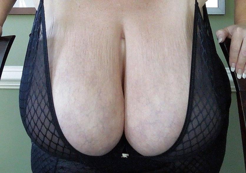 25P BIG BRA FOR BIG TITS - mature and milf