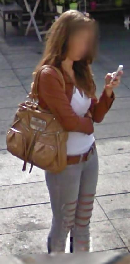 10P Google Street Babes, Teenager