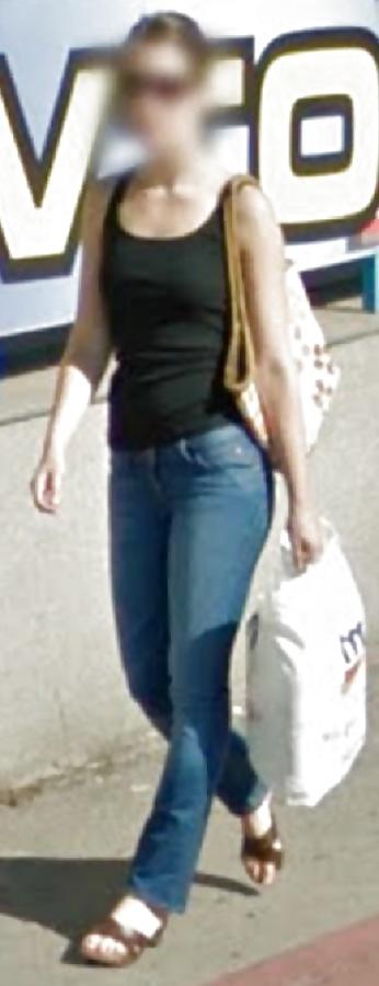 10P Google Street Babes, Teenager