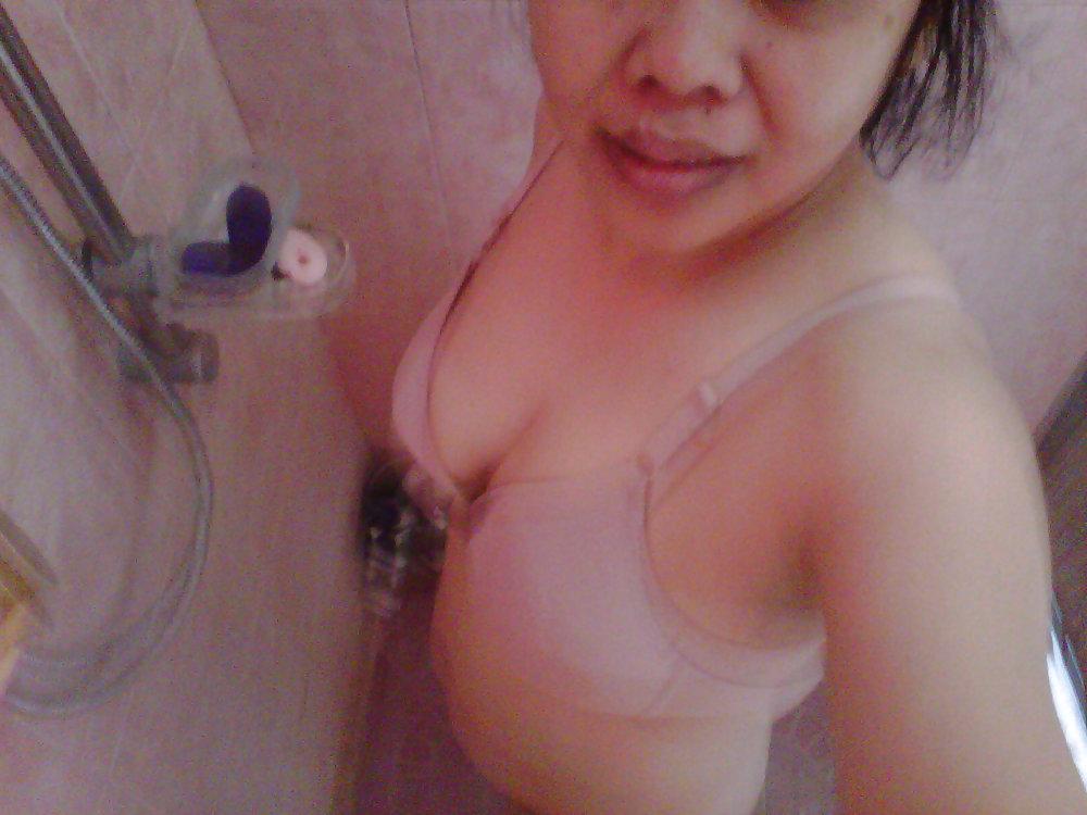 11P Indonesian Rinayati  naughty on skype