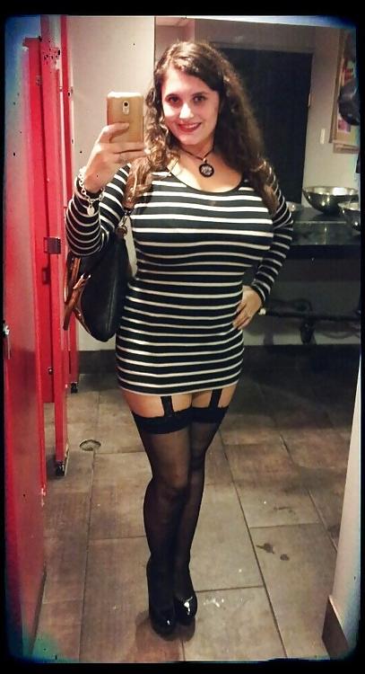 25P Hot chick with the best boobs ever 