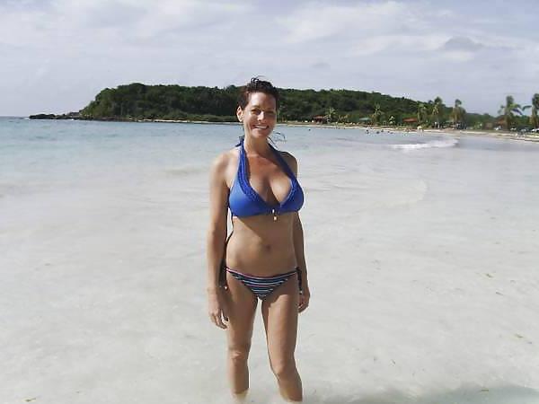 25P Amateur housewifes and girlfriends just for you!