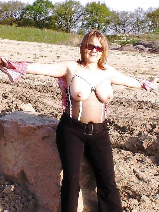25P Big tits and big asses 