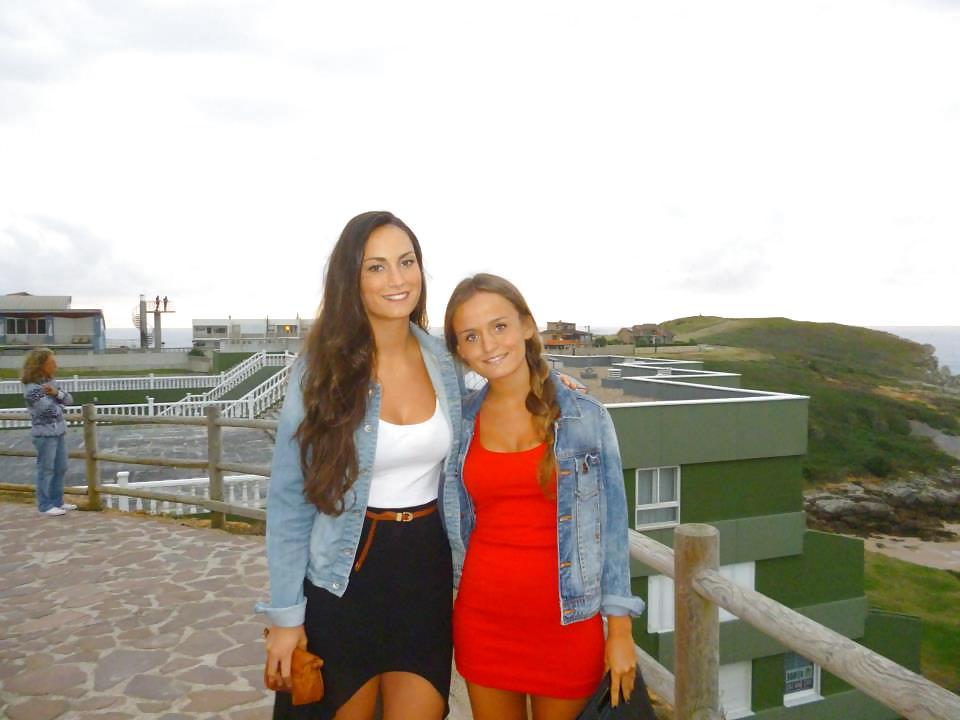 25P Two hot spanish cuties