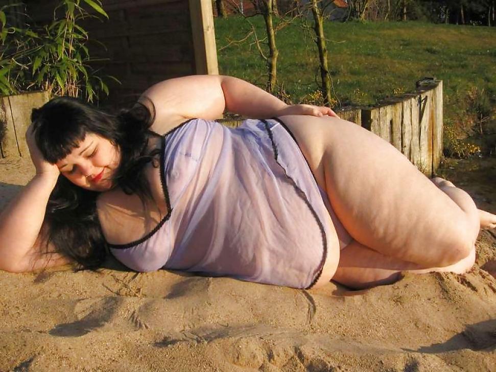 17P Big Belly Babes 8