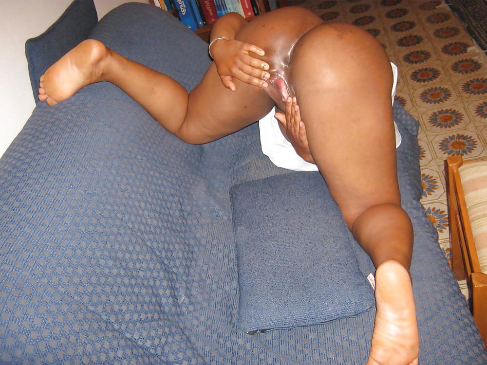 11P Perfect ebony